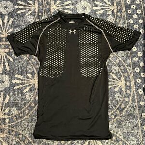 Under Armour short sleeve